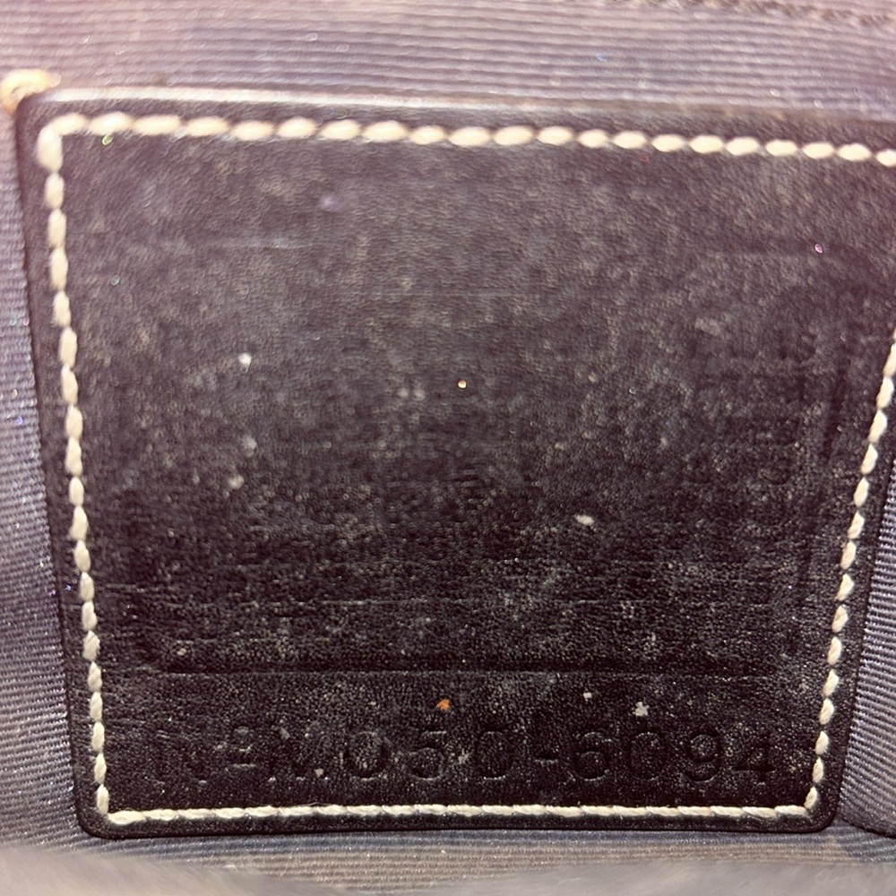 Small coach clutch purse perfect for holding phone credit cards and lipstick